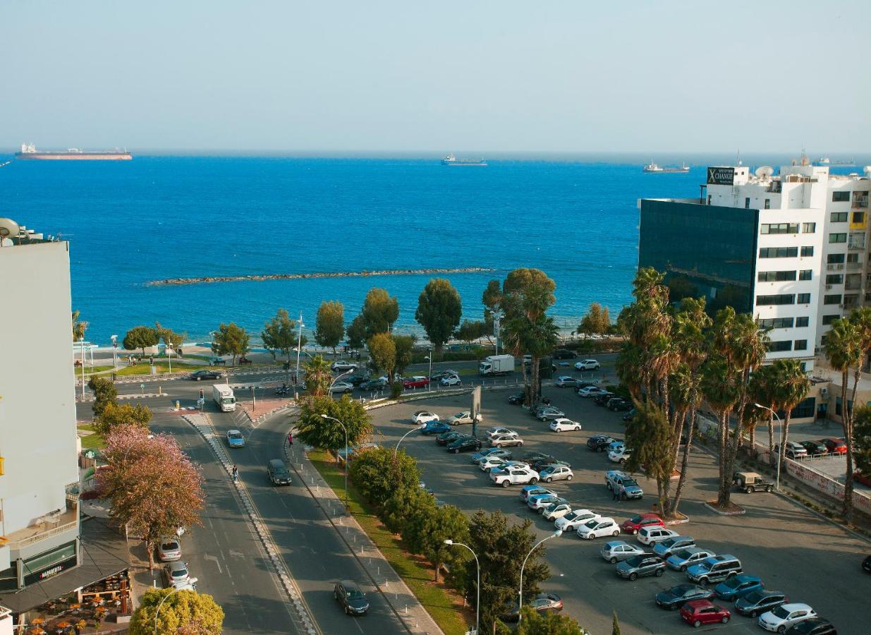 לימסול Poseidon Boutique Apartment 2 מראה חיצוני תמונה